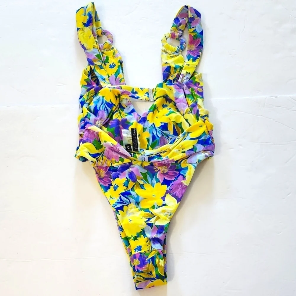 For Love And Lemons love lemons
